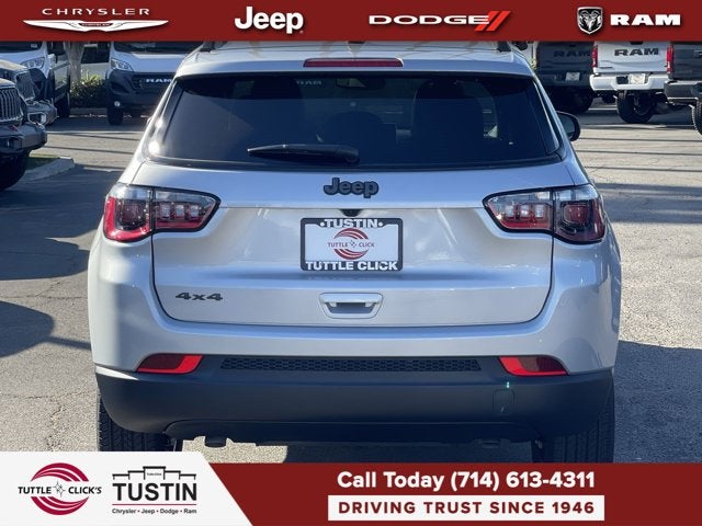 2026 Jeep Compass Latitude Altitude