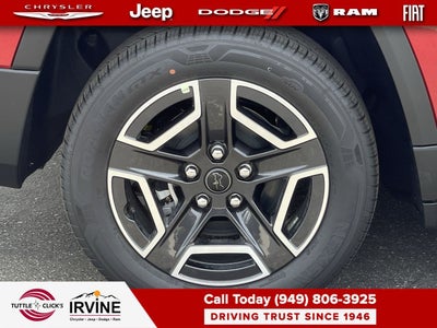2026 Jeep Cherokee Laredo