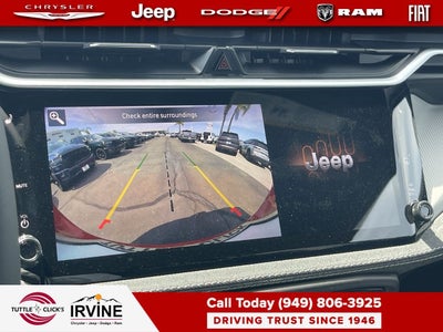 2026 Jeep Cherokee Laredo