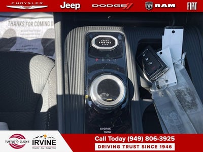 2026 Jeep Cherokee Laredo