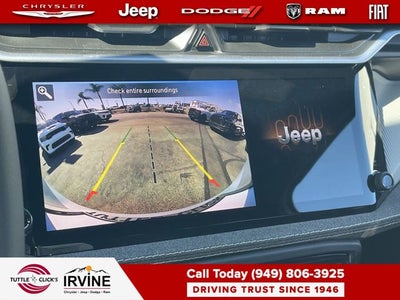 2026 Jeep Cherokee Laredo
