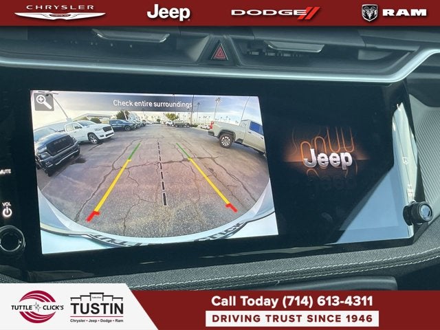 2026 Jeep Cherokee Laredo