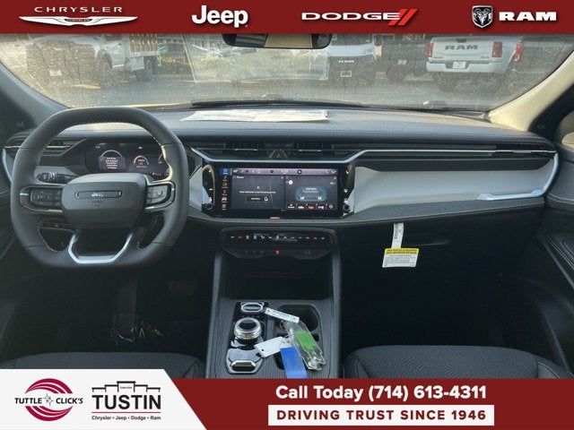 2026 Jeep Cherokee Laredo