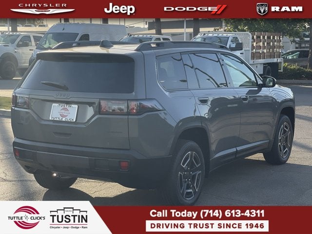 2026 Jeep Cherokee Laredo