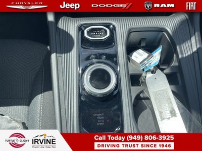 2026 Jeep Cherokee Laredo