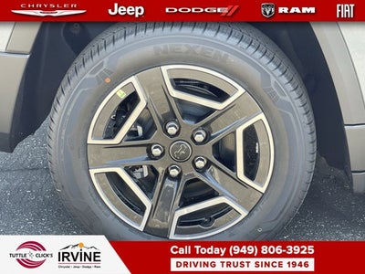 2026 Jeep Cherokee Laredo