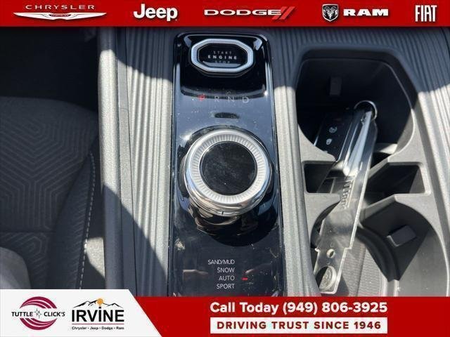2026 Jeep Cherokee Laredo