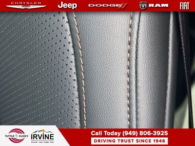 2026 Jeep Cherokee Overland