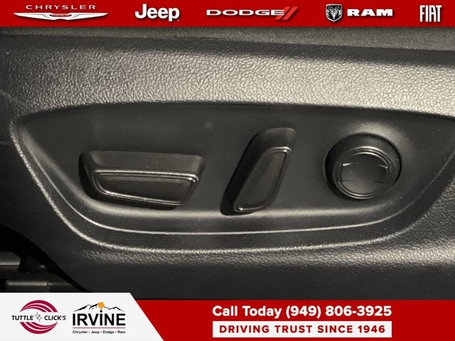 2024 Toyota Camry Hybrid LE