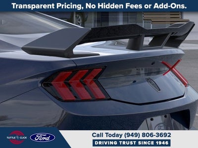 2025 Ford Mustang Dark Horse