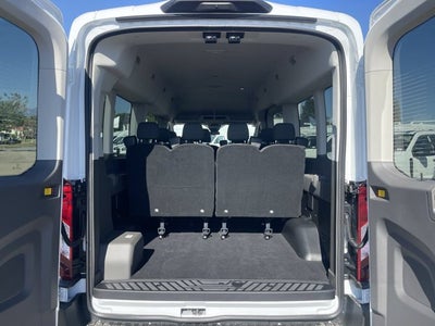 2026 Ford Transit Passenger Wagon XLT