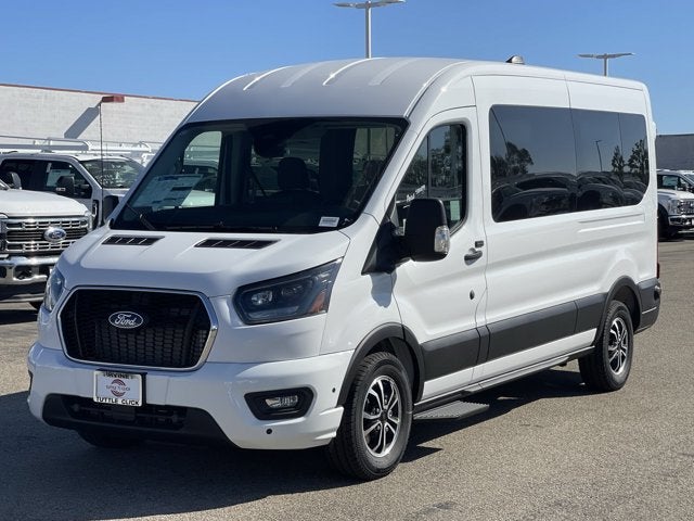 2026 Ford Transit Passenger Wagon XLT