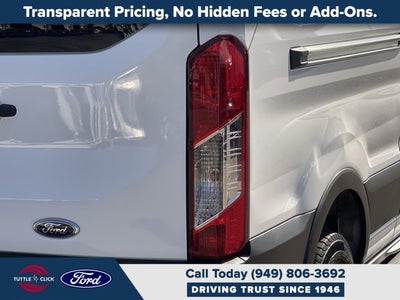 2025 Ford Transit Passenger Wagon XLT