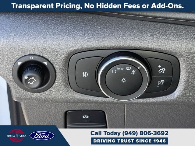2025 Ford Transit Passenger Wagon XLT