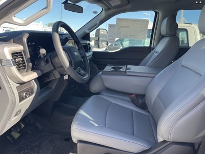 2025 Ford Super Duty F-550 DRW Diesel XL