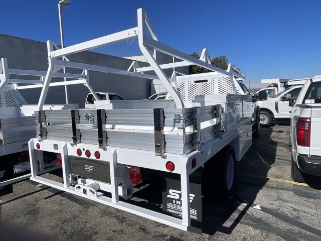 2025 Ford Super Duty F-550 DRW Diesel XL