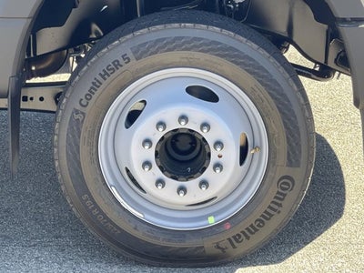 2026 Ford Super Duty F-550 DRW XL