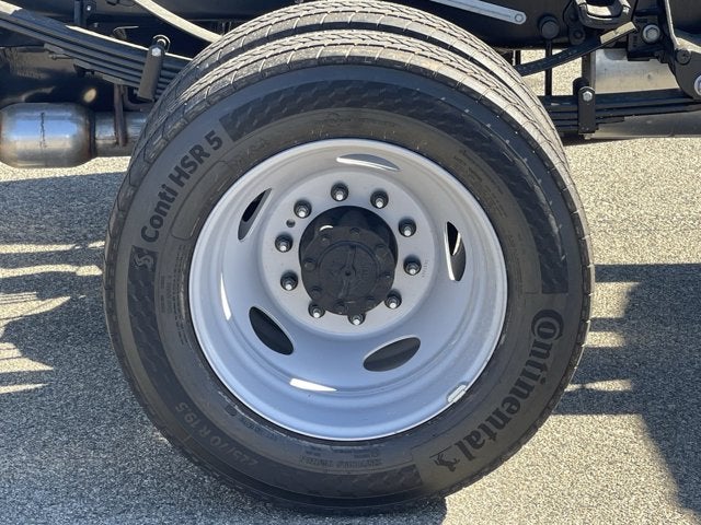 2026 Ford Super Duty F-550 DRW XL