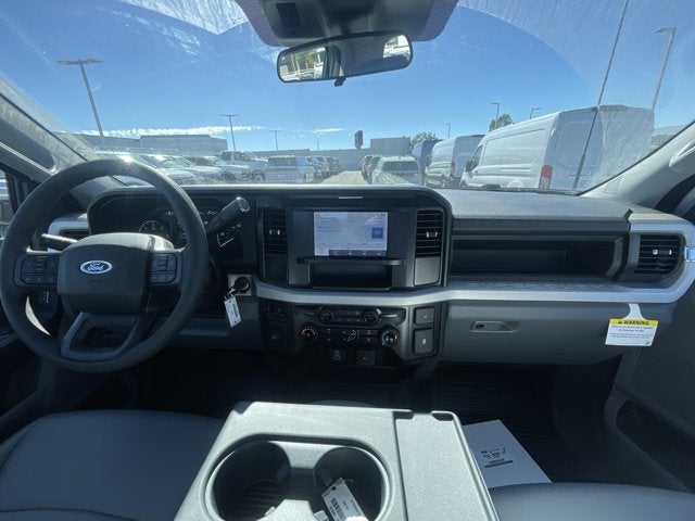 2026 Ford Super Duty F-550 DRW XL