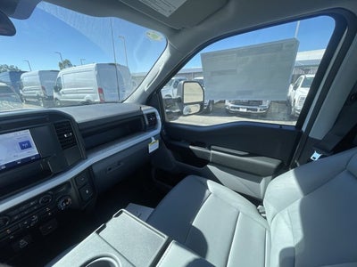 2026 Ford Super Duty F-550 DRW XL