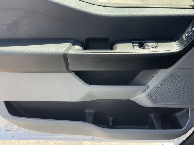 2025 Ford Super Duty F-550 DRW XL