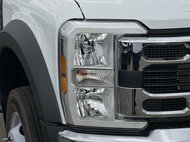 2026 Ford Super Duty F-550 DRW XL