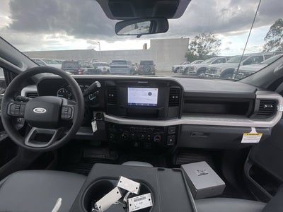 2026 Ford Super Duty F-550 DRW XL