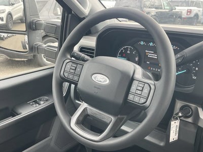 2026 Ford Super Duty F-550 DRW XL