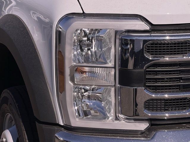 2026 Ford Super Duty F-550 DRW XL
