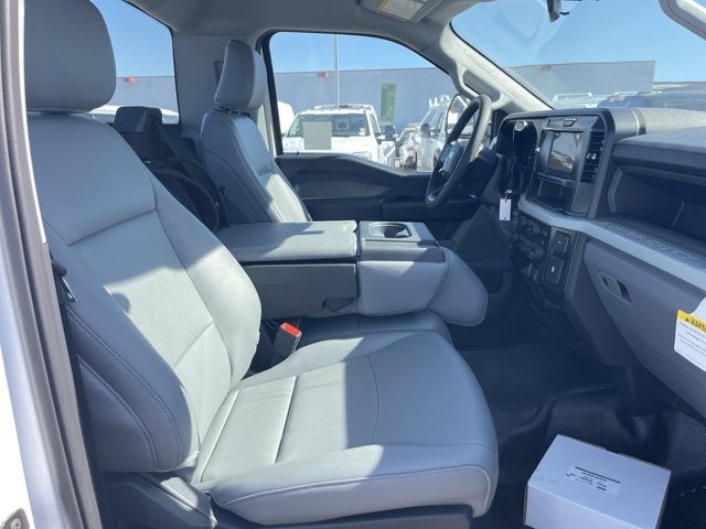 2026 Ford Super Duty F-550 DRW XL