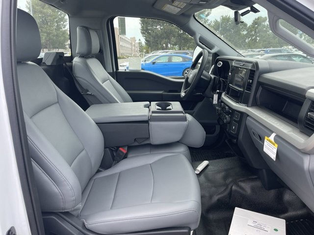 2025 Ford Super Duty F-350 DRW XL