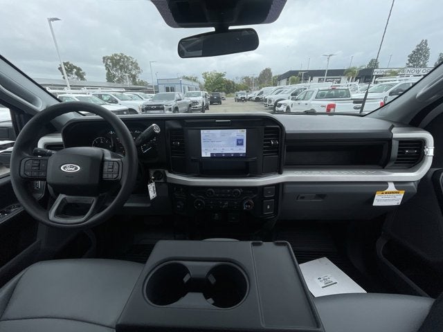 2025 Ford Super Duty F-450 DRW XL