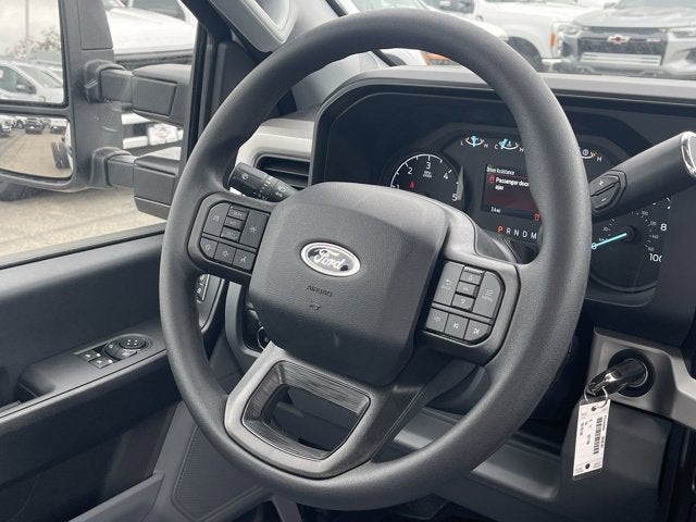 2025 Ford Super Duty F-450 DRW XL