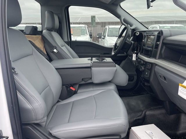 2025 Ford Super Duty F-450 DRW XL