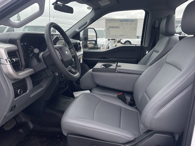 2025 Ford Super Duty F-450 DRW XL