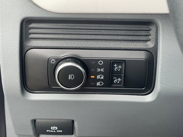 2025 Ford Super Duty F-450 DRW XL