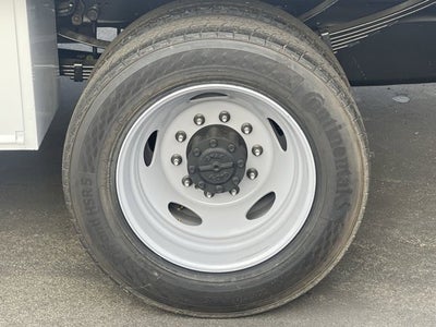 2024 Ford Super Duty F-450 DRW XL