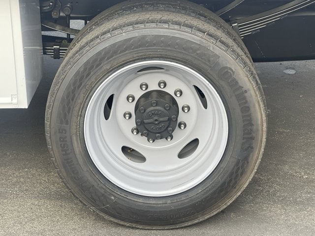 2024 Ford Super Duty F-450 DRW XL