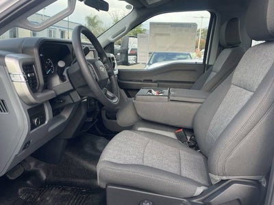 2024 Ford Super Duty F-450 DRW XL