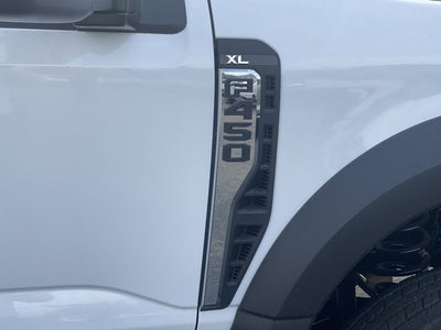 2024 Ford Super Duty F-450 DRW XL
