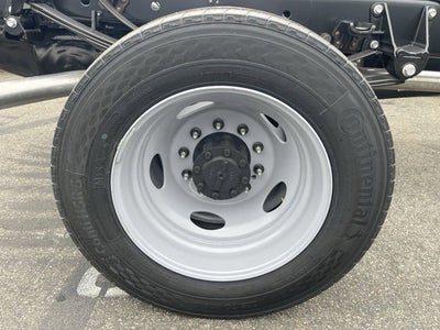 2025 Ford Super Duty F-450 DRW Diesel XL