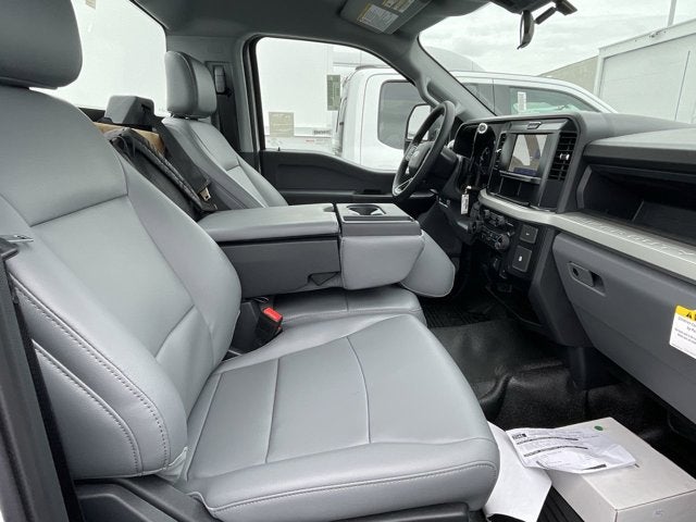 2025 Ford Super Duty F-450 DRW Diesel XL