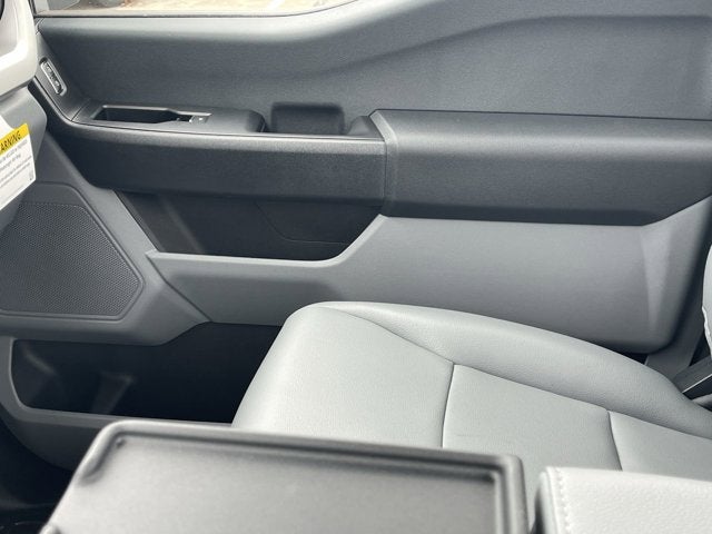 2025 Ford Super Duty F-450 DRW Diesel XL