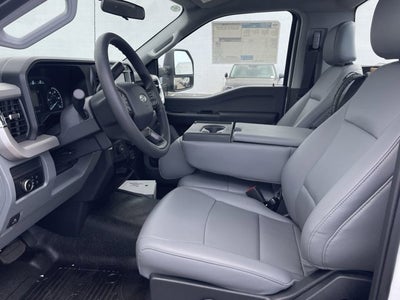 2025 Ford Super Duty F-450 DRW Diesel XL