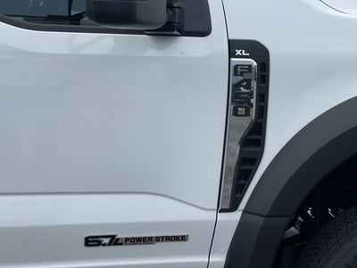 2025 Ford Super Duty F-450 DRW Diesel XL