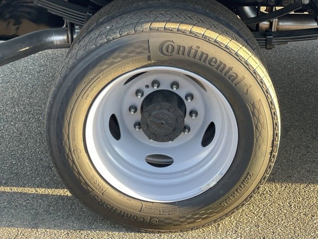 2024 Ford Super Duty F-450 DRW Diesel XL