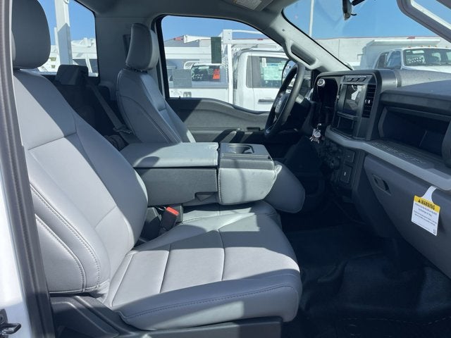 2024 Ford Super Duty F-550 DRW XL