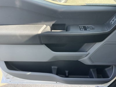 2024 Ford Super Duty F-550 DRW XL