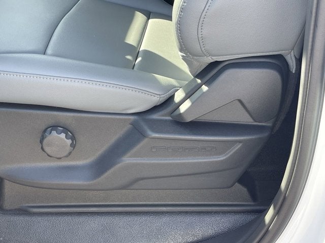 2024 Ford Super Duty F-550 DRW XL