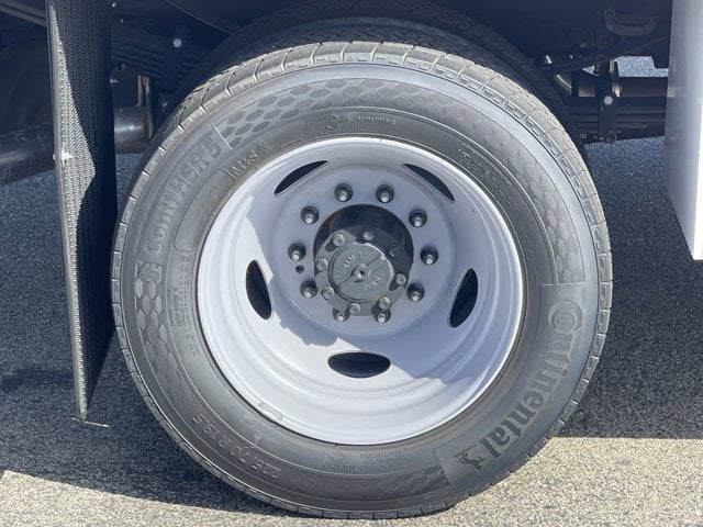 2025 Ford Super Duty F-550 DRW Diesel XL